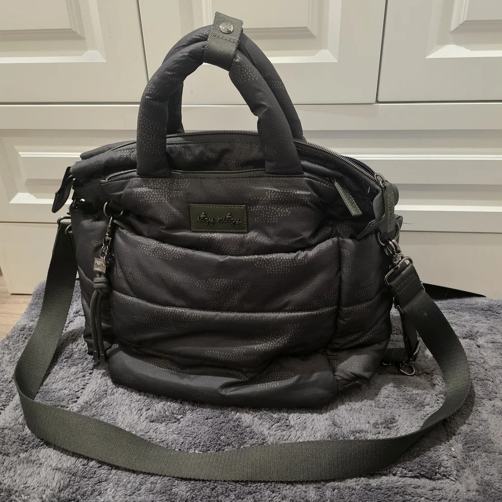 Itzy Ritzy Camo Cloud Diaper Bag
